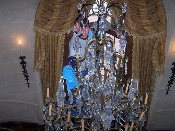 Chandelier Cleaning Services